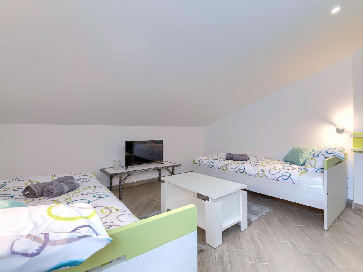 Apartment Joy By Interhome بولا المظهر الخارجي الصورة